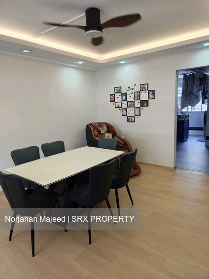 Blk 727 Jurong West Avenue 5 (Jurong West), HDB 5 Rooms #577122751